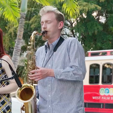 Musician at CityPlace